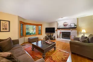 620 Canyon Ln, Elgin, IL 60123 - Photo 21