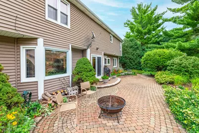 620 Canyon Lane, Elgin, IL 60123 - Photo 5