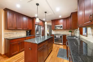620 Canyon Ln, Elgin, IL 60123 - Photo 15