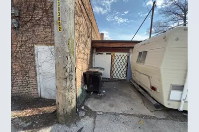 5724 W Diversey Avenue, Chicago, IL 60639 - Photo 5