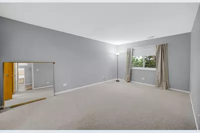 1030 S Fernandez Avenue S #4-M, Arlington Heights, IL 60005 - Photo 7