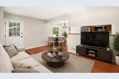 1681 Ashburn Court #D, Wheaton, IL 60189 - Photo 5