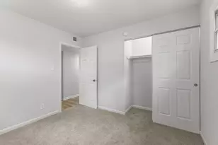 15145 Honore Ave, Harvey, IL 60426 - Photo 9