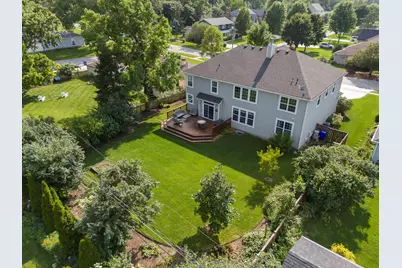 1711 Driving Park Road, Wheaton, IL 60187 - Photo 35