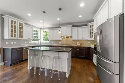 1711 Driving Park Road, Wheaton, IL 60187 - Photo 9