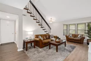 1616 Wildwood Ln, Darien, IL 60561 - Photo 7