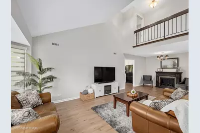 1616 Wildwood Lane, Darien, IL 60561 - Photo 5