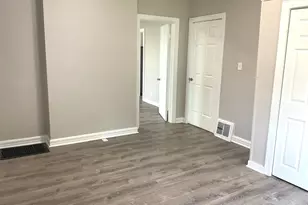 451 W New York St, Aurora, IL 60506 - Photo 9