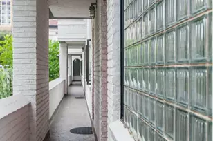 1209 N State Pkwy, Chicago, IL 60611 - Photo 9
