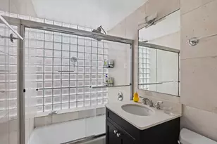 1209 N State Pkwy, Chicago, IL 60611 - Photo 13