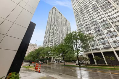 5455 N Sheridan Road #908, Chicago, IL 60640 - Photo 1
