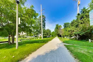 127 W Ash St, Lombard, IL 60148 - Photo 29