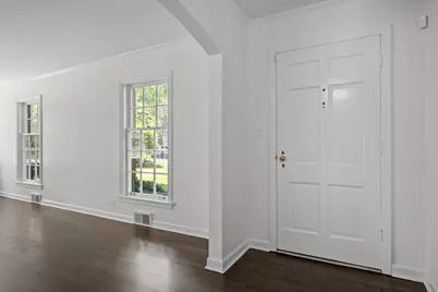 633 Forest Road, Glenview, IL 60025 - Photo 3