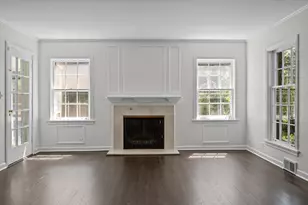 633 Forest Rd, Glenview, IL 60025 - Photo 5