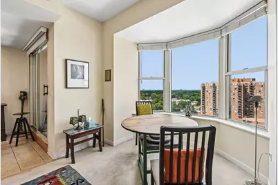 77 S Evergreen Avenue #1204, Arlington Heights, IL 60005 - Photo 9