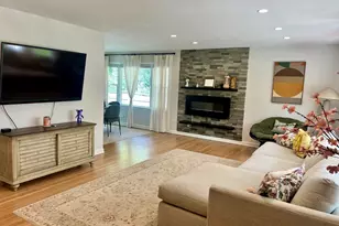 1314 Greenwood Ave, Deerfield, IL 60015 - Photo 3