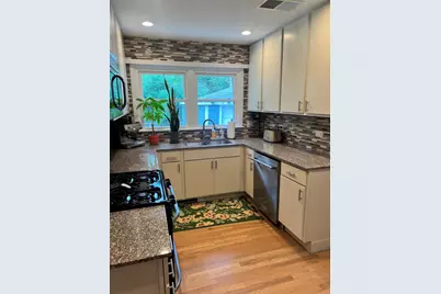 1314 Greenwood Avenue, Deerfield, IL 60015 - Photo 9