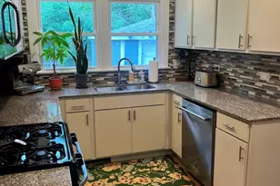 1314 Greenwood Ave, Deerfield, IL 60015 - Photo 9