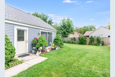 57 Afton Drive, Montgomery, IL 60538 - Photo 3