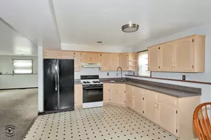 2221 Francine Ave, Joliet, IL 60436 - Photo 21