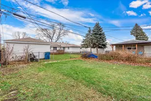 4570 W 88th Pl, Hometown, IL 60456 - Photo 9