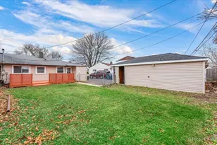 4570 W 88th Pl, Hometown, IL 60456 - Photo 7