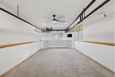 2640 W Logan Boulevard #102, Chicago, IL 60647 - Photo 17