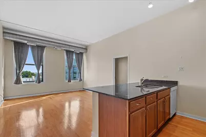 4015 N Milwaukee Avenue #416, Chicago, IL 60641 - Photo 3