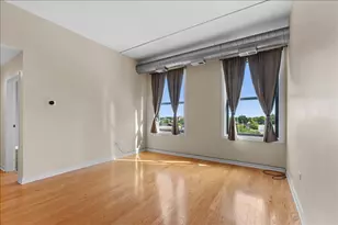 4015 N Milwaukee Ave, Chicago, IL 60641 - Photo 11