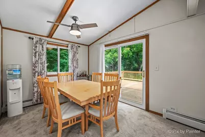 6N365 Essex Avenue, Saint Charles, IL 60174 - Photo 9