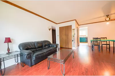 916 S Plum Grove Road #223, Palatine, IL 60067 - Photo 3