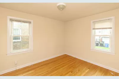 4231 W Nelson Street #2, Chicago, IL 60641 - Photo 5