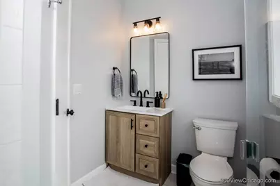 1534 N Bosworth Avenue #3, Chicago, IL 60642 - Photo 11