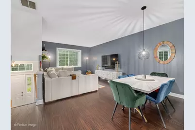 110 Morgans Gate Drive, Wood Dale, IL 60191 - Photo 5
