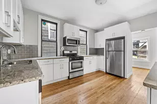 1363 W Walton St, Chicago, IL 60642 - Photo 5