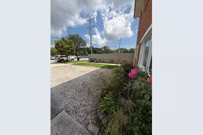 1995 Howard Street #1R, Des Plaines, IL 60018 - Photo 19