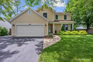 1911 Pine Dr, McHenry, IL 60051 - Photo 1