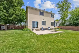 1911 Pine Dr, McHenry, IL 60051 - Photo 31