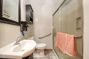 309 E Sunset Pl, Dekalb, IL 60115 - Photo 17