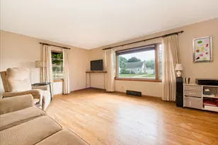 309 E Sunset Pl, Dekalb, IL 60115 - Photo 7
