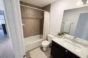 6347 Capulina Ave, Morton Grove, IL 60053 - Photo 7