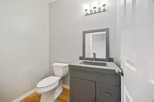 722 Aster Dr, Gurnee, IL 60031 - Photo 15