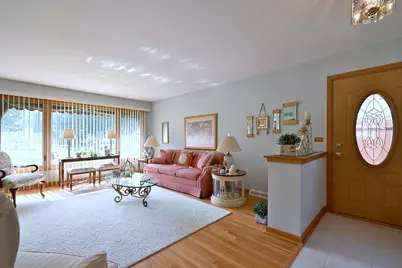 1031 S Belmont Avenue, Arlington Heights, IL 60005 - Photo 7