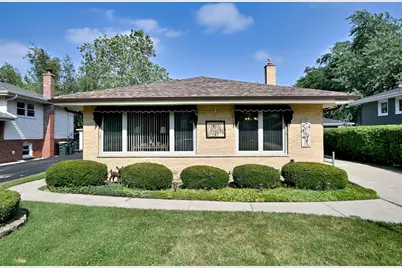 1031 S Belmont Avenue, Arlington Heights, IL 60005 - Photo 1