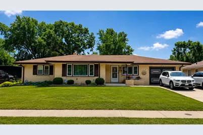 2216 Jonathan Avenue, Rockford, IL 61103 - Photo 1