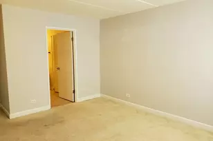 225 S Rohlwing Rd, Palatine, IL 60074 - Photo 17