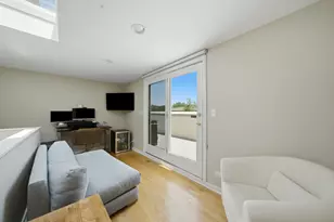 860 N Elston Ave, Chicago, IL 60642 - Photo 27