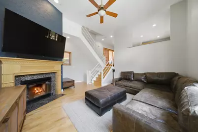 860 N Elston Avenue #2, Chicago, IL 60642 - Photo 11