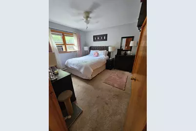 1032 Dean Street, Saint Charles, IL 60174 - Photo 7