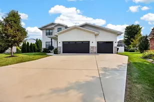 3 Flag Tree Court, Bloomington, IL 61705 - Photo 53
